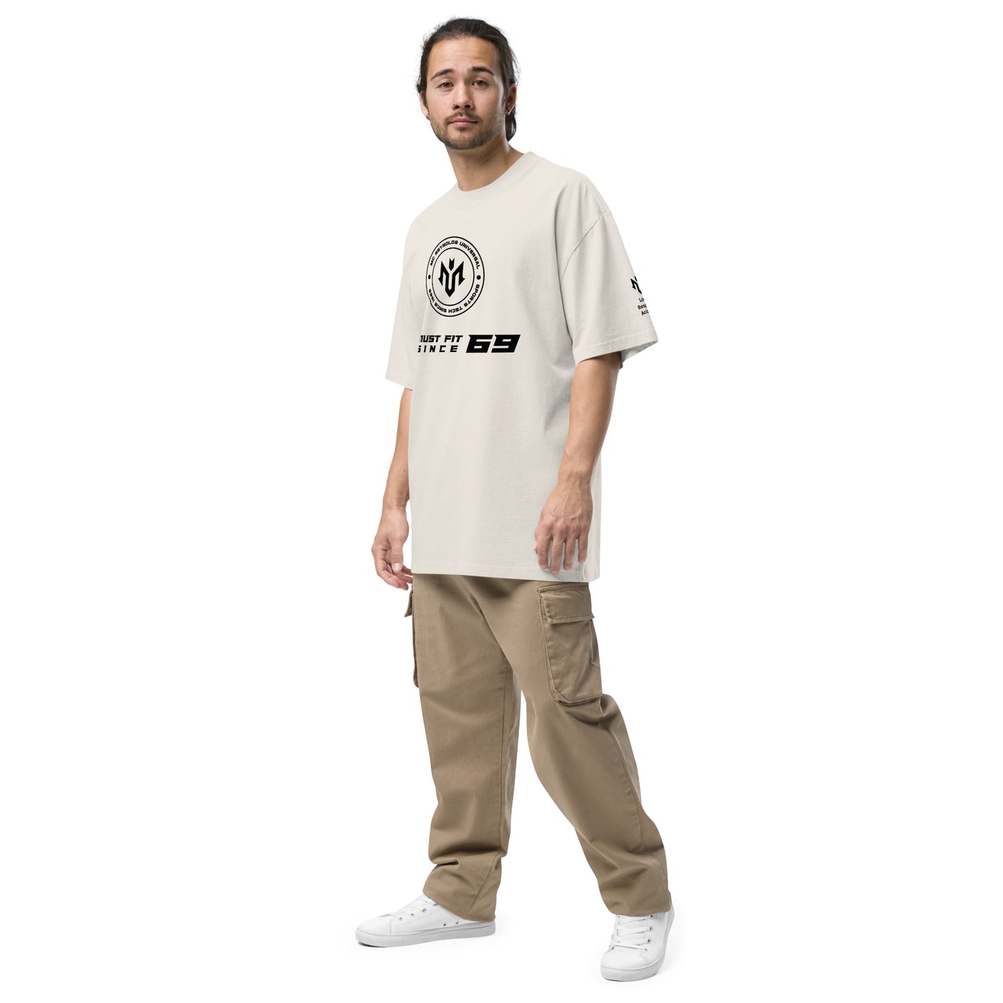 M.U.S.T. Fit Oversized faded t-shirt